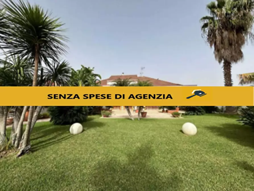 Immagine 1 di Villa in vendita  in Via Vitaliano Brancati 36 a Palermo
