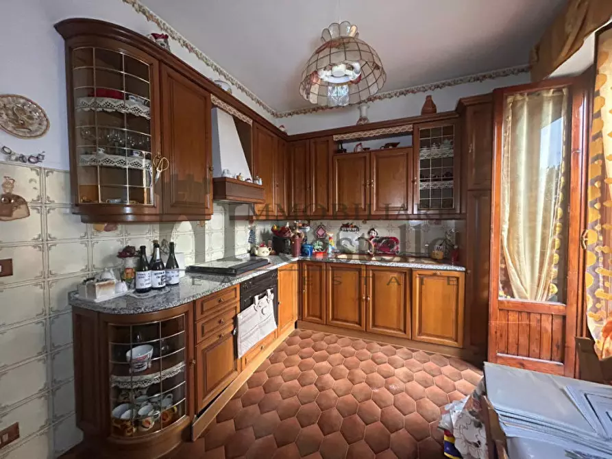 Immagine 2 di Casa indipendente in vendita  in colonnetta a Castiglione Del Lago