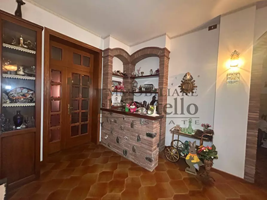Immagine 3 di Casa indipendente in vendita  in colonnetta a Castiglione Del Lago