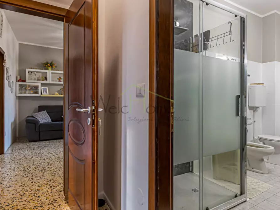 Immagine 15 di Appartamento in vendita  a Albese Con Cassano