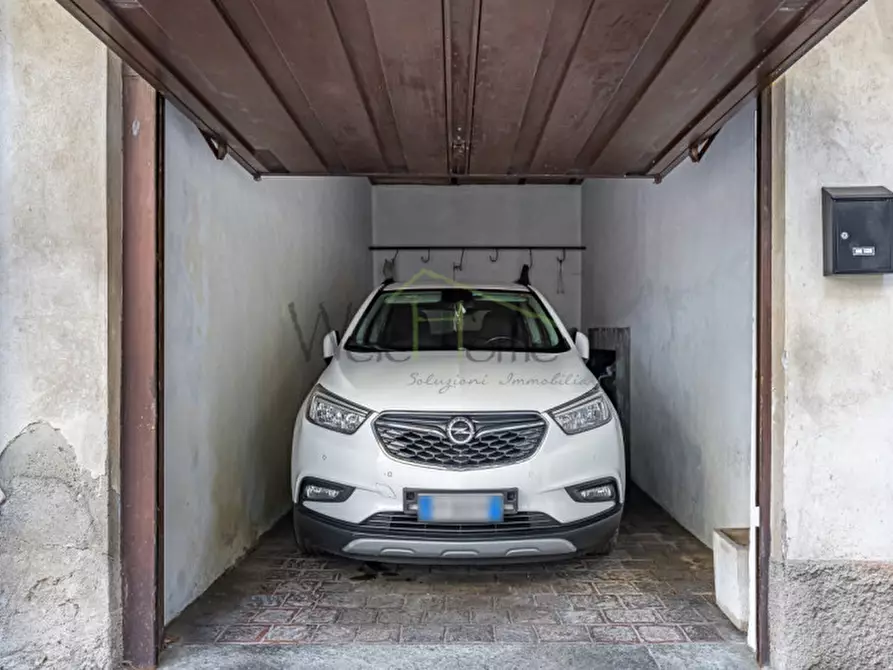 Immagine 21 di Appartamento in vendita  a Albese Con Cassano