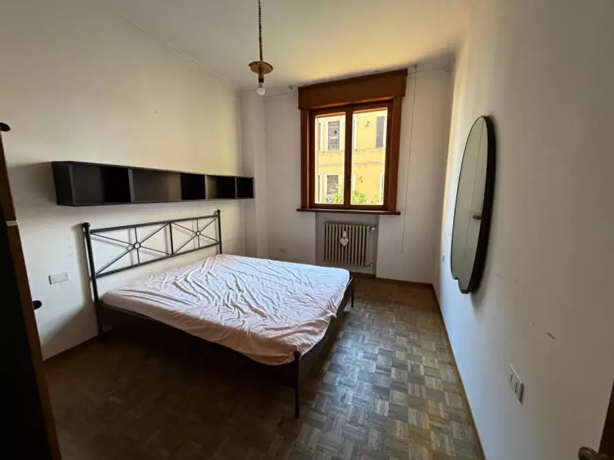 Immagine 14 di Appartamento in vendita  in Viale Vittorio Bottego a Parma