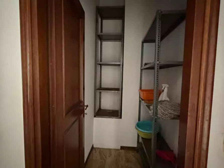 Immagine 26 di Appartamento in vendita  in Viale Vittorio Bottego a Parma