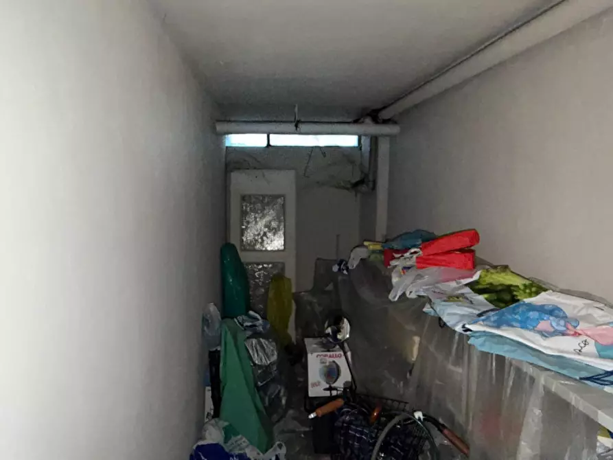 Immagine 31 di Appartamento in vendita  in Viale Vittorio Bottego a Parma