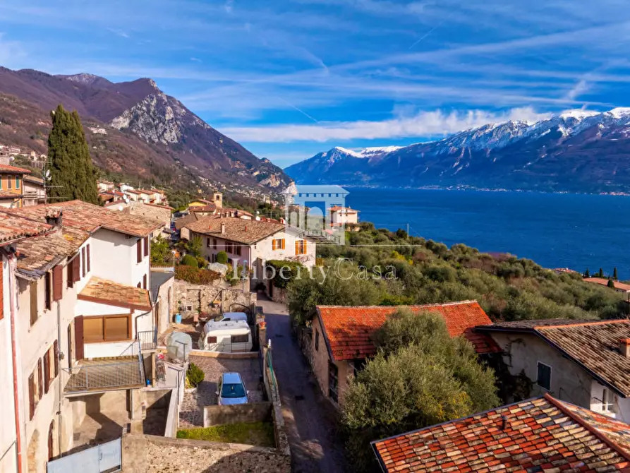 Immagine 10 di Villetta a schiera in vendita  in Via del Sole a Gargnano