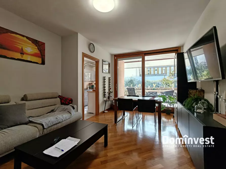 Immagine 2 di Appartamento in vendita  in Via Flaminia a Roma