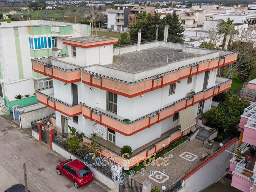 Immagine 2 di Casa indipendente in vendita  in Via antonio vivaldi a Cutrofiano