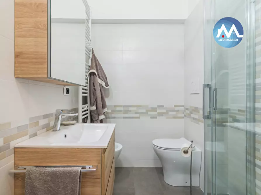 Immagine 11 di Appartamento in affitto  in via goffredo mameli a Pesaro