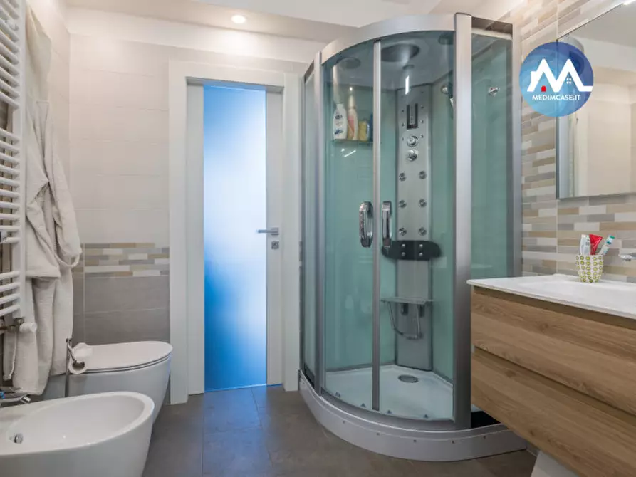 Immagine 12 di Appartamento in affitto  in via goffredo mameli a Pesaro