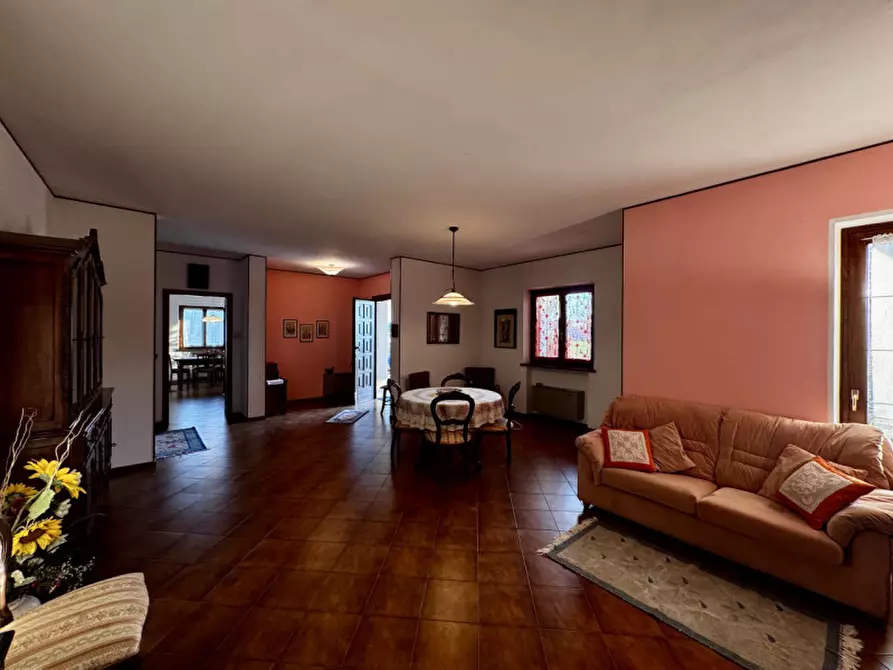 Immagine 5 di Casa indipendente in vendita  in Via Grompe a Urbana