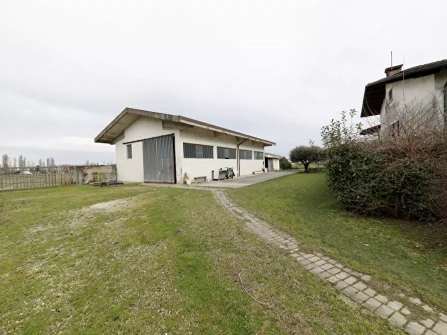 Immagine 29 di Casa indipendente in vendita  in Via Grompe a Urbana