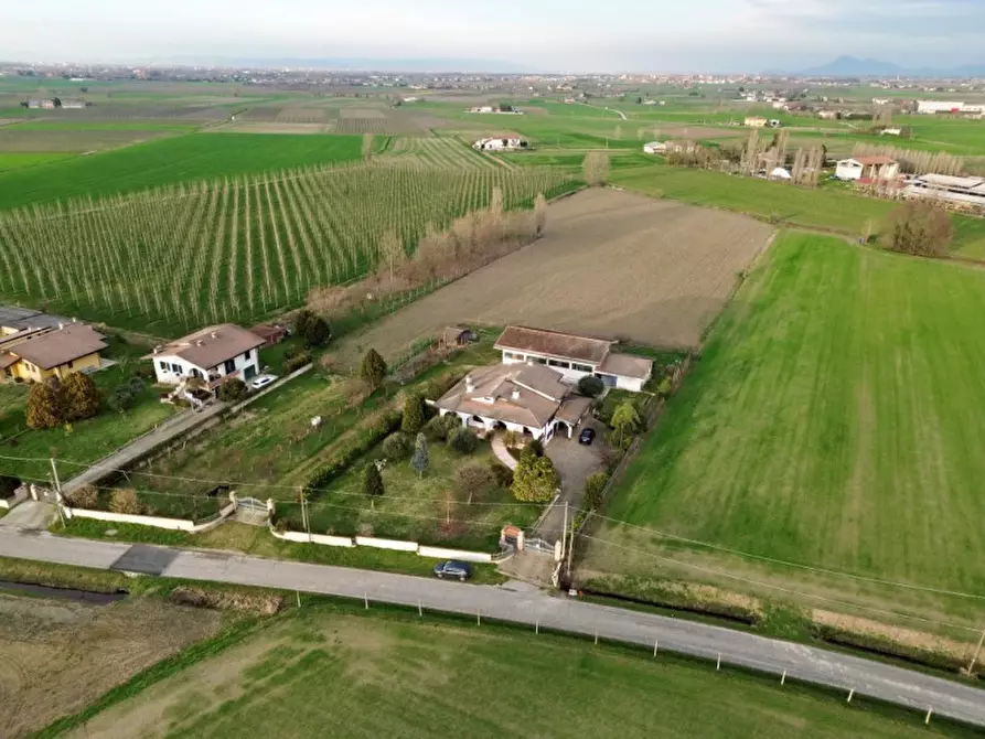 Immagine 30 di Casa indipendente in vendita  in Via Grompe a Urbana