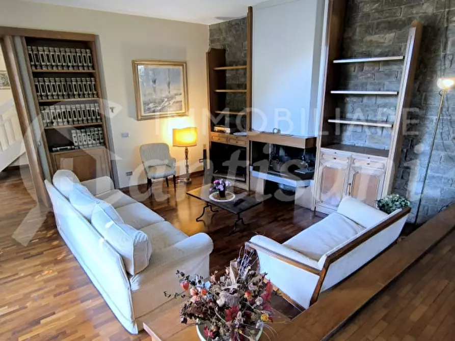 Immagine 8 di Villa in vendita  in Via dei Cappuccini a Firenze