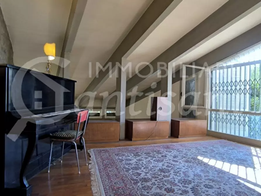 Immagine 13 di Villa in vendita  in Via dei Cappuccini a Firenze