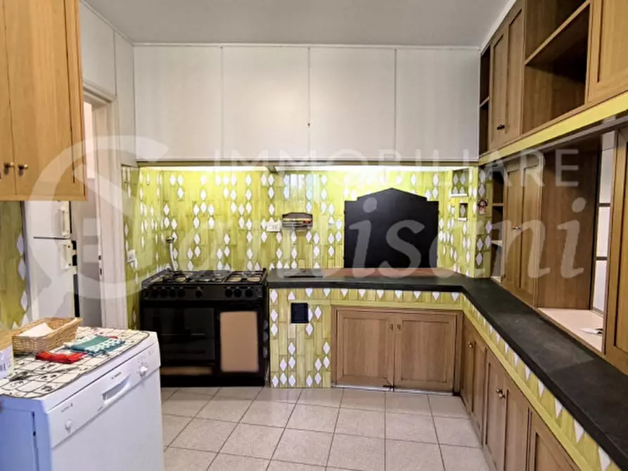 Immagine 21 di Villa in vendita  in Via dei Cappuccini a Firenze