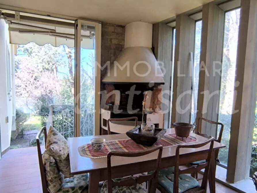 Immagine 22 di Villa in vendita  in Via dei Cappuccini a Firenze