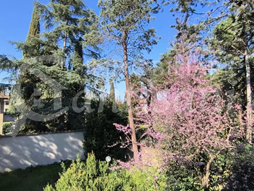 Immagine 29 di Villa in vendita  in Via dei Cappuccini a Firenze