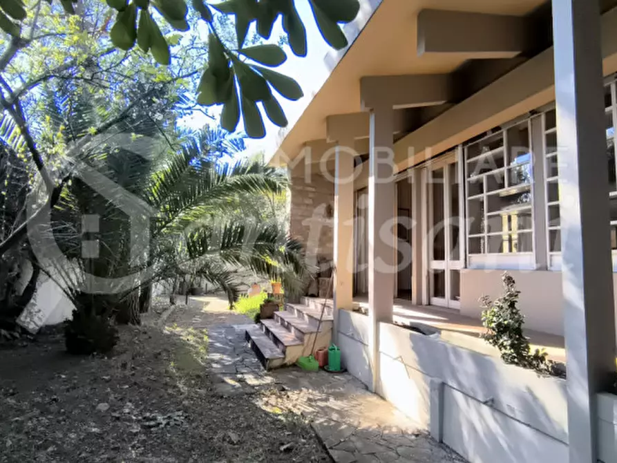 Immagine 37 di Villa in vendita  in Via dei Cappuccini a Firenze