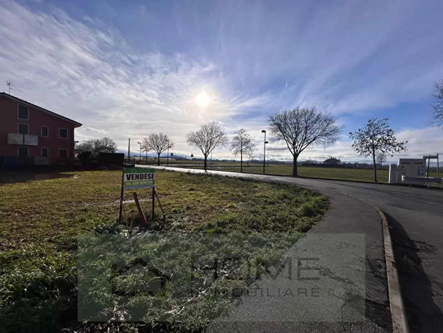 Immagine 2 di Terreno in vendita  a Rovolon