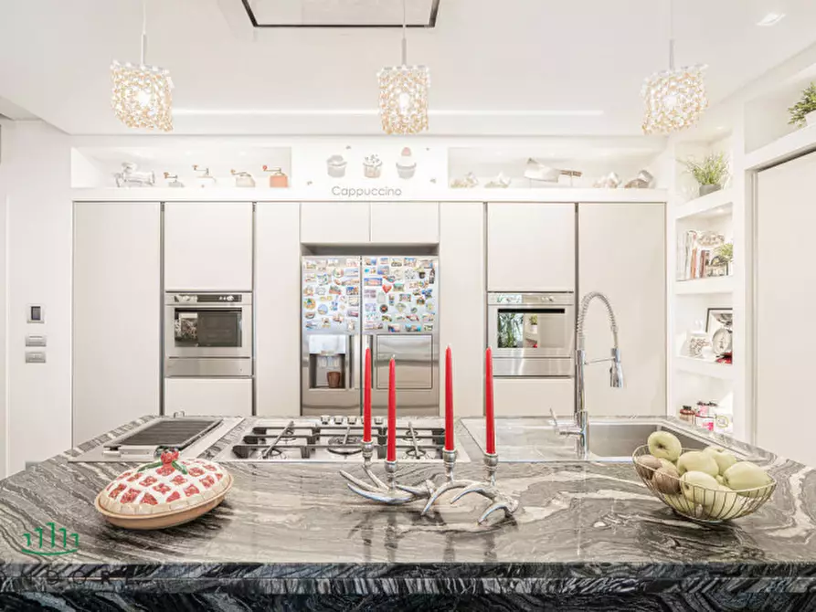 Immagine 12 di Attico in vendita  in Via Dante Alighieri a Bologna