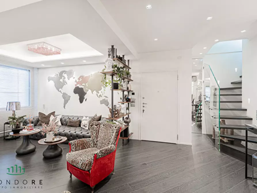 Immagine 27 di Attico in vendita  in Via Dante Alighieri a Bologna