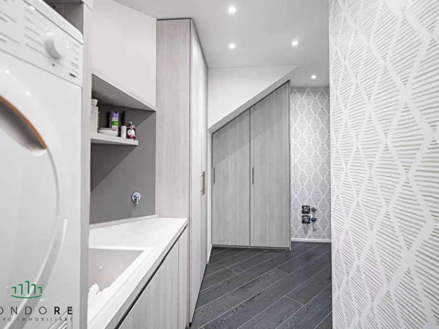 Immagine 57 di Attico in vendita  in Via Dante Alighieri a Bologna