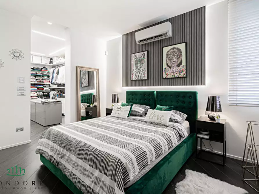 Immagine 63 di Attico in vendita  in Via Dante Alighieri a Bologna