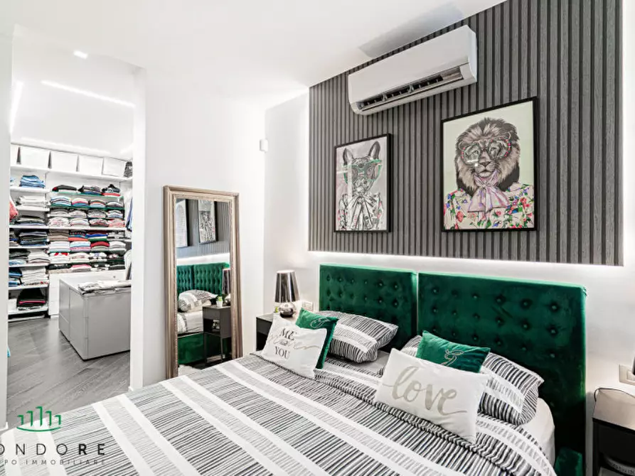 Immagine 64 di Attico in vendita  in Via Dante Alighieri a Bologna