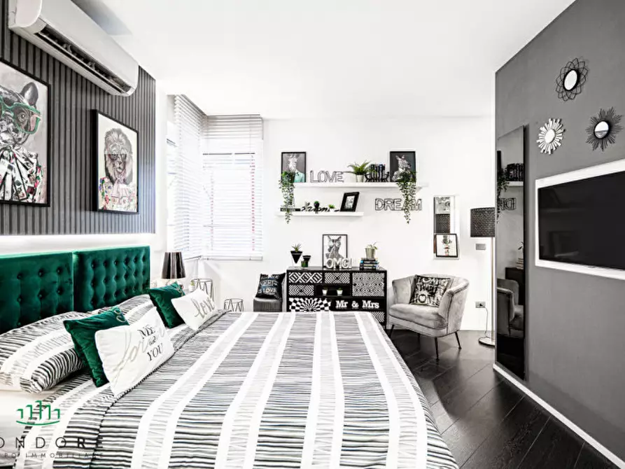 Immagine 67 di Attico in vendita  in Via Dante Alighieri a Bologna