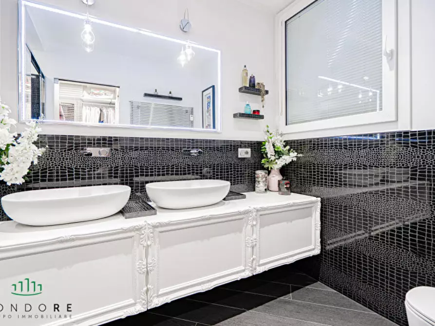 Immagine 69 di Attico in vendita  in Via Dante Alighieri a Bologna