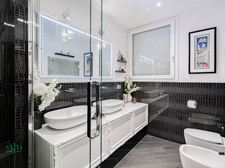 Immagine 71 di Attico in vendita  in Via Dante Alighieri a Bologna