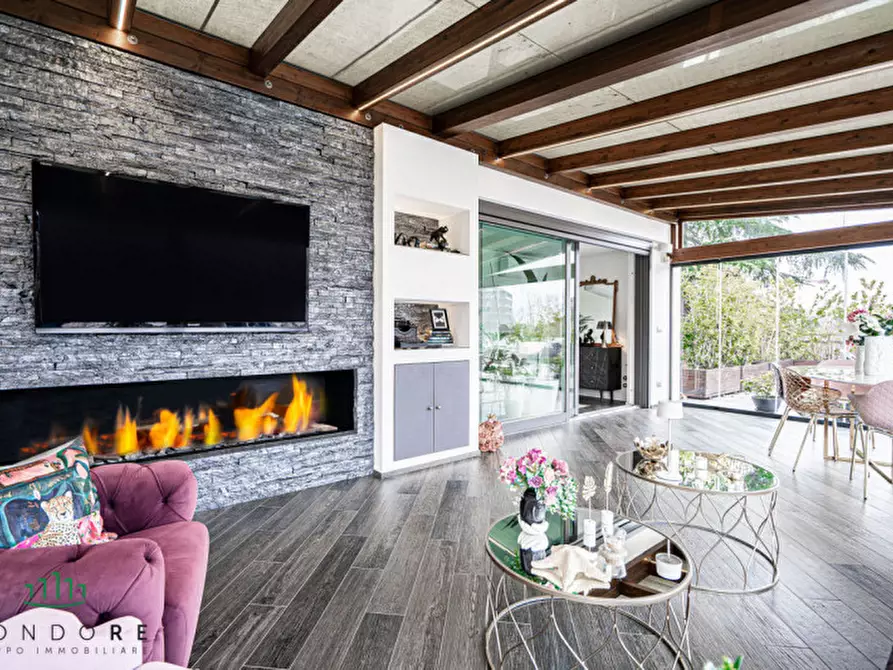 Immagine 75 di Attico in vendita  in Via Dante Alighieri a Bologna