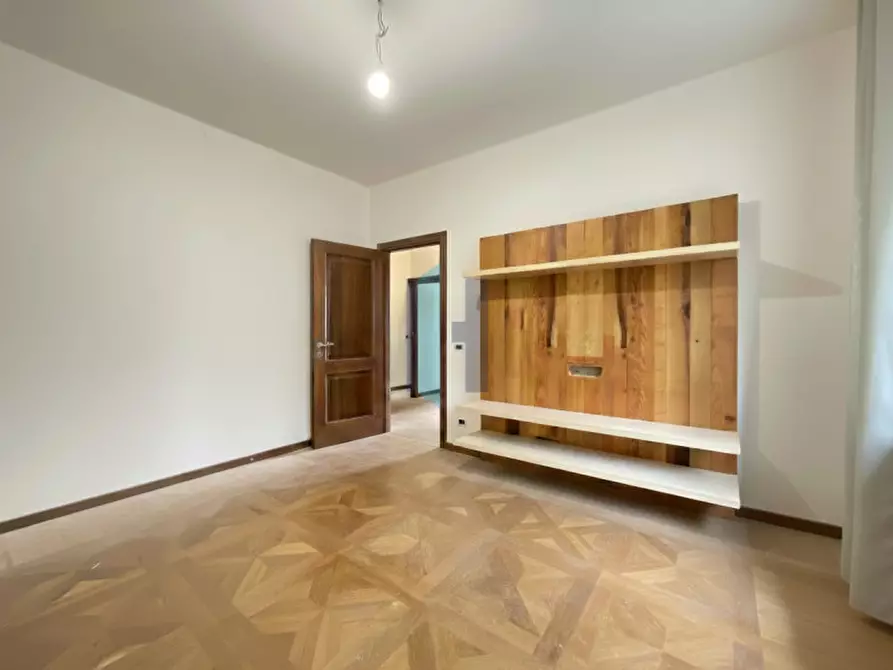 Immagine 1 di Appartamento in vendita  in Via Milano, 101 a Brescia
