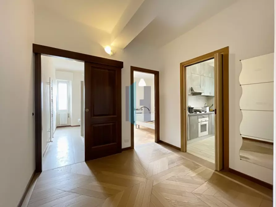 Immagine 10 di Appartamento in vendita  in Via Milano, 101 a Brescia