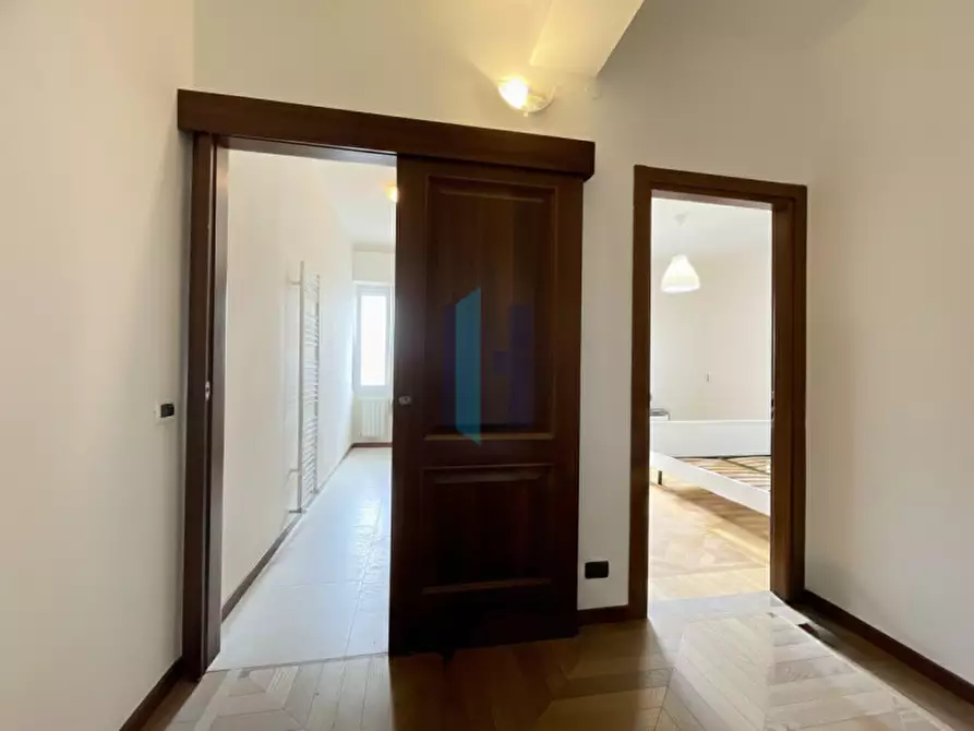 Immagine 13 di Appartamento in vendita  in Via Milano, 101 a Brescia