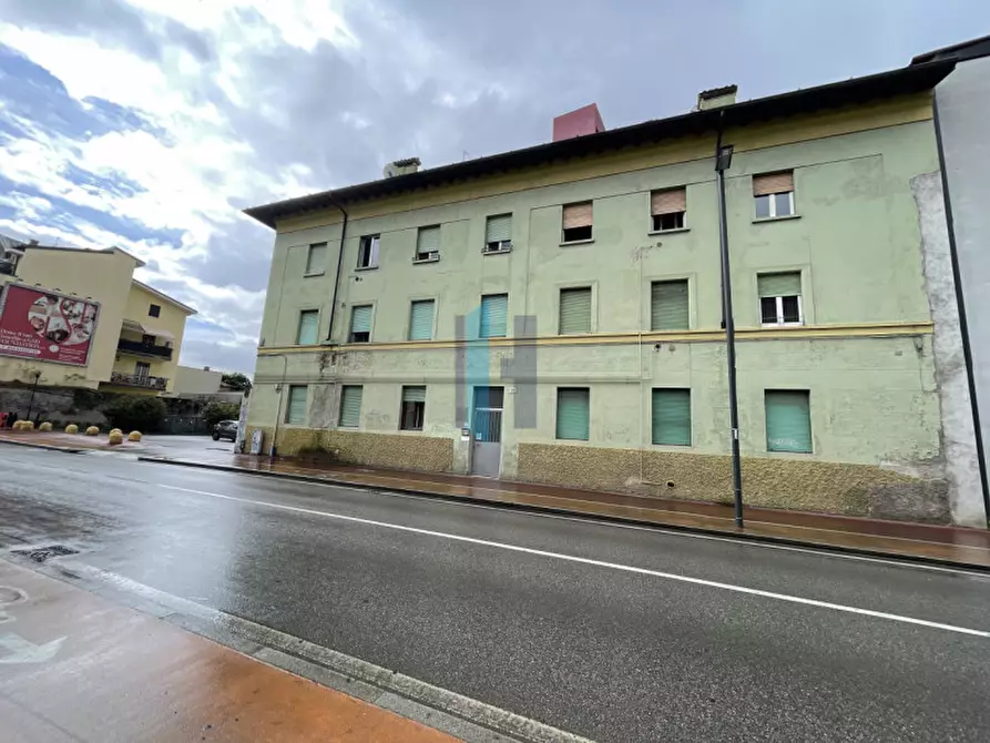 Immagine 17 di Appartamento in vendita  in Via Milano, 101 a Brescia