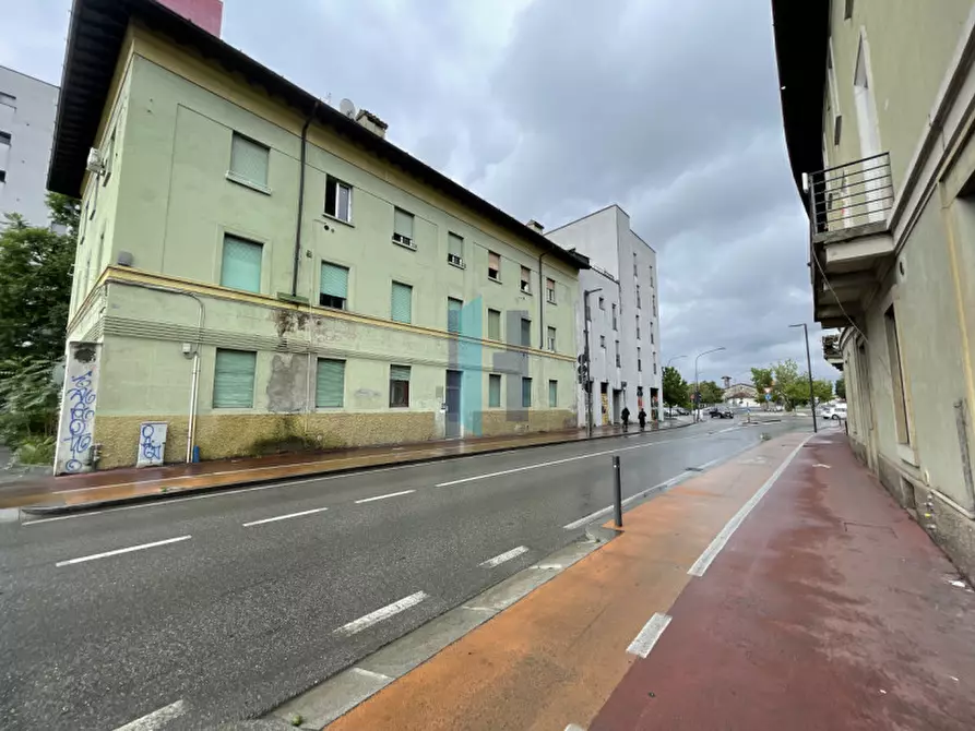 Immagine 18 di Appartamento in vendita  in Via Milano, 101 a Brescia