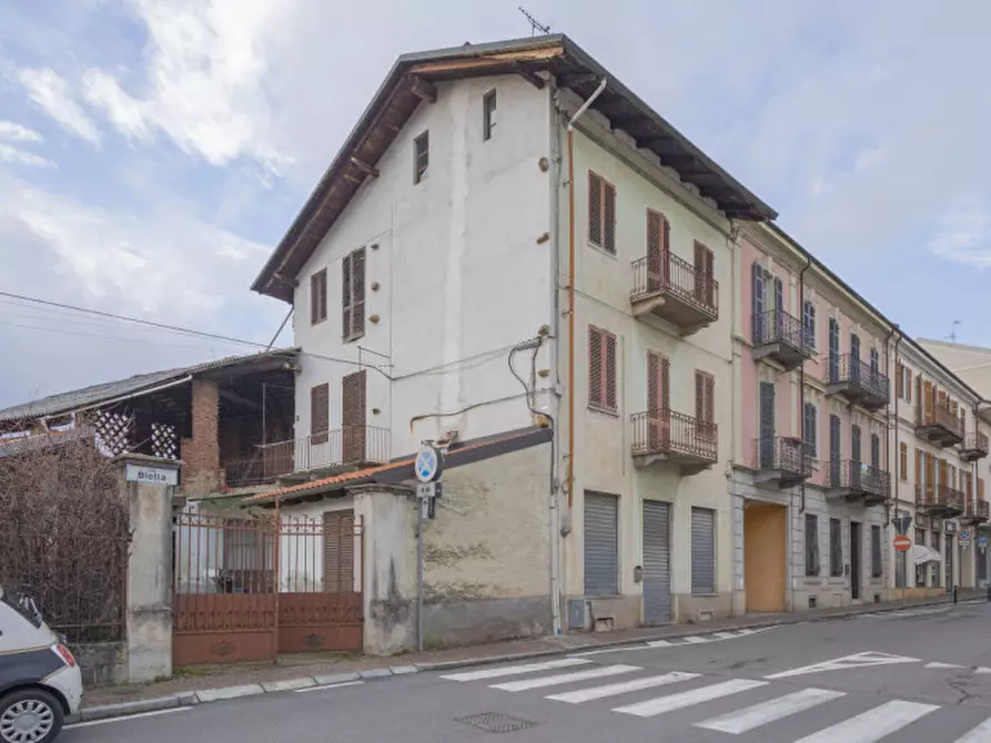 Immagine 1 di Casa indipendente in vendita  in piazza ubertalli,9 a Brusnengo