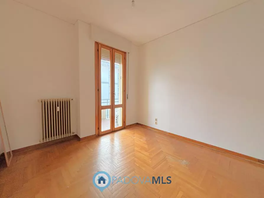 Immagine 11 di Appartamento in vendita  in Via Sant'Osvaldo 97 a Padova