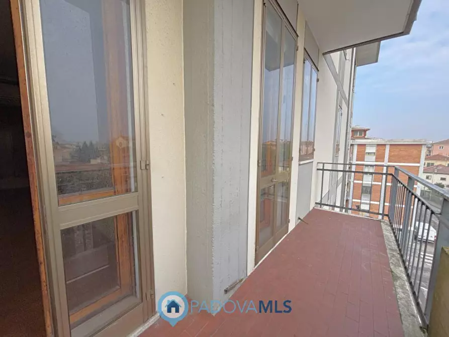 Immagine 19 di Appartamento in vendita  in Via Sant'Osvaldo 97 a Padova