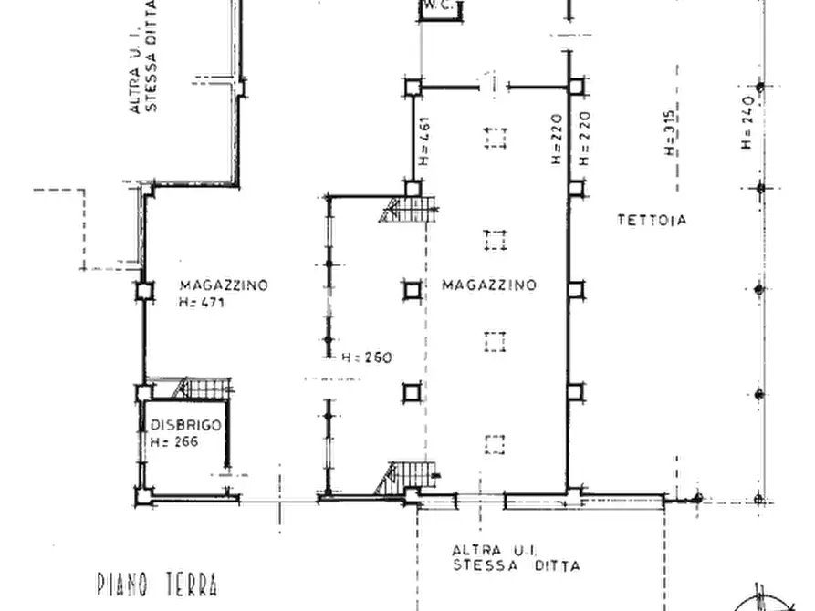 Immagine 10 di Negozio in vendita  in Via Santa Maria Nuova, 78 a Lendinara