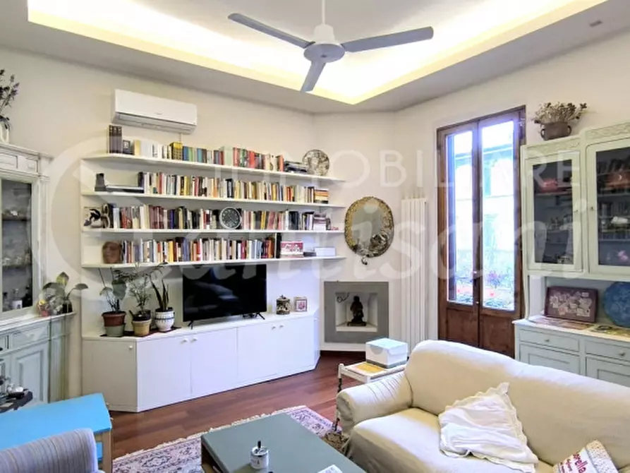 Immagine 1 di Appartamento in vendita  in Piazza Pietro Leopoldo a Firenze