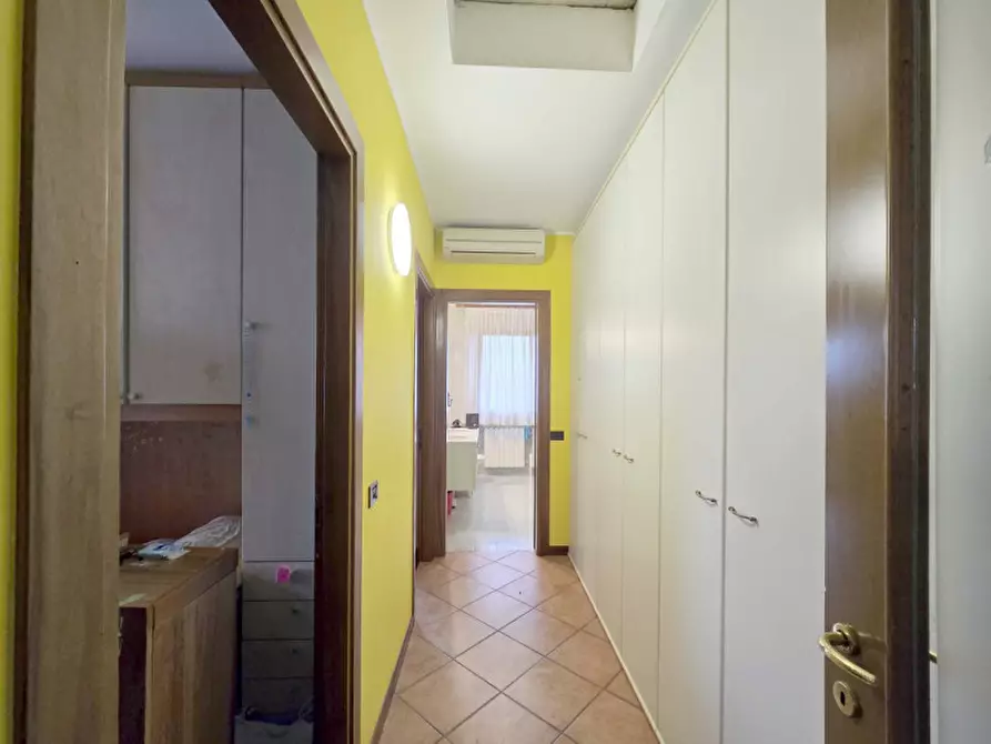 Immagine 5 di Appartamento in vendita  a Ponzano Veneto