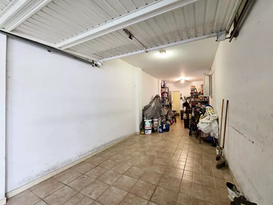 Immagine 15 di Appartamento in vendita  a Ponzano Veneto