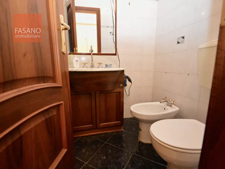 Immagine 11 di Appartamento in affitto  in Via Governolo 11 a Torino