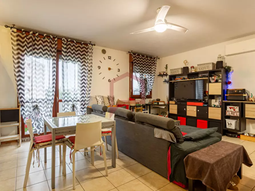 Immagine 2 di Appartamento in vendita  in Zelarino a Venezia