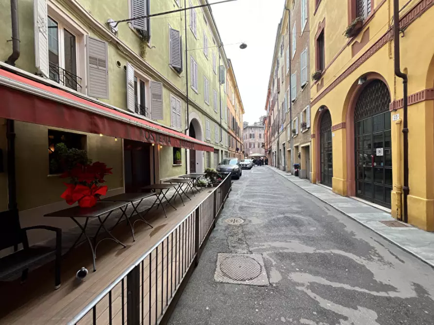 Immagine 3 di Negozio in vendita  in Via Stella a Modena