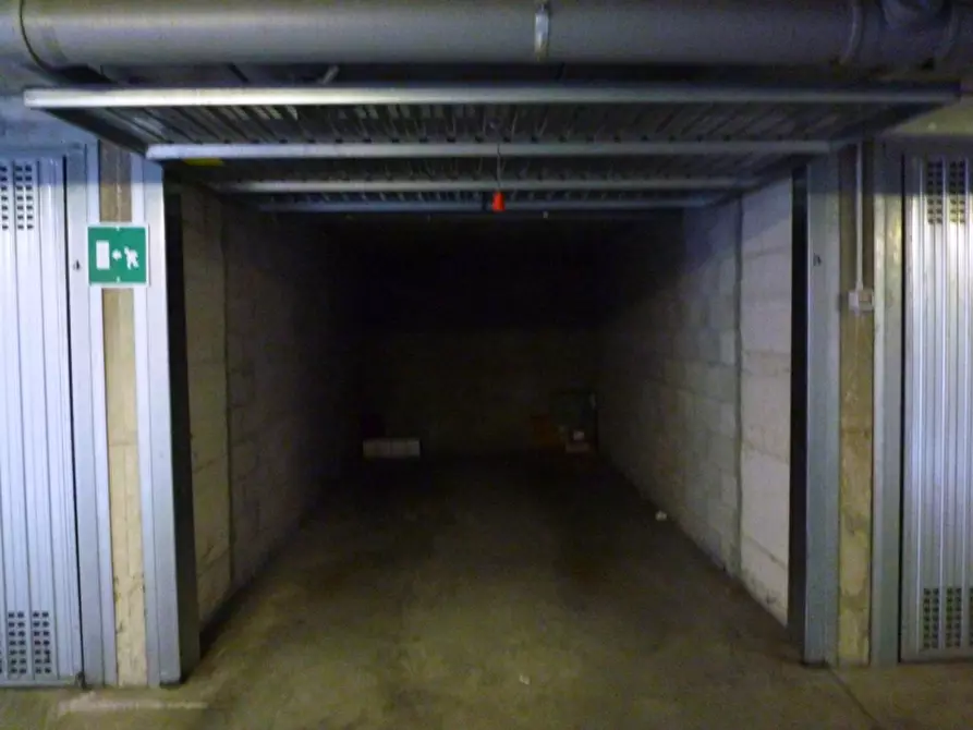 Immagine 4 di Garage in affitto  in Via privata Treviso 17 a Milano