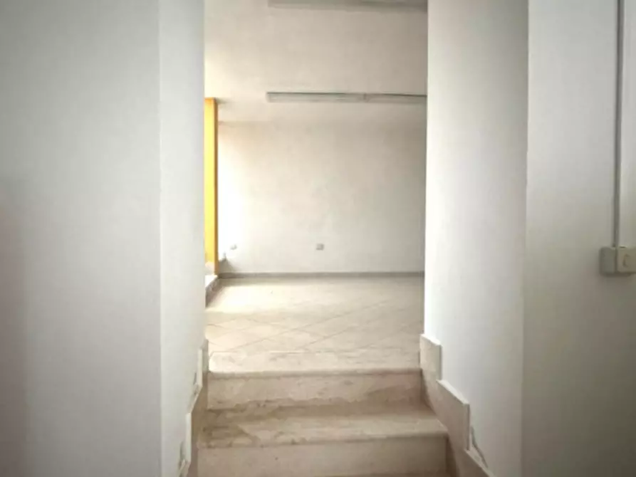 Immagine 10 di Attività commerciale in vendita  in Via Tevere, 33 Ossi a Ossi