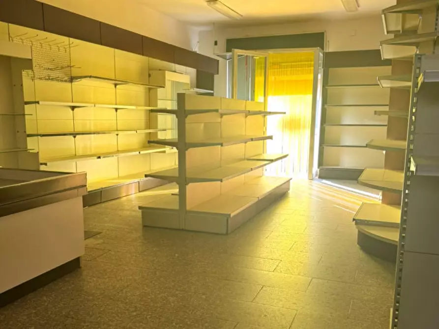 Immagine 22 di Attività commerciale in vendita  in Via Tevere, 33 Ossi a Ossi